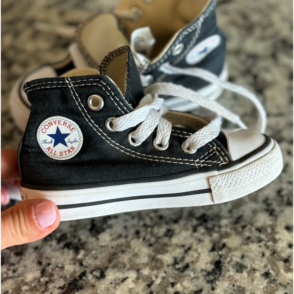 Converse Toddler Chuck Taylor Black Hi Top